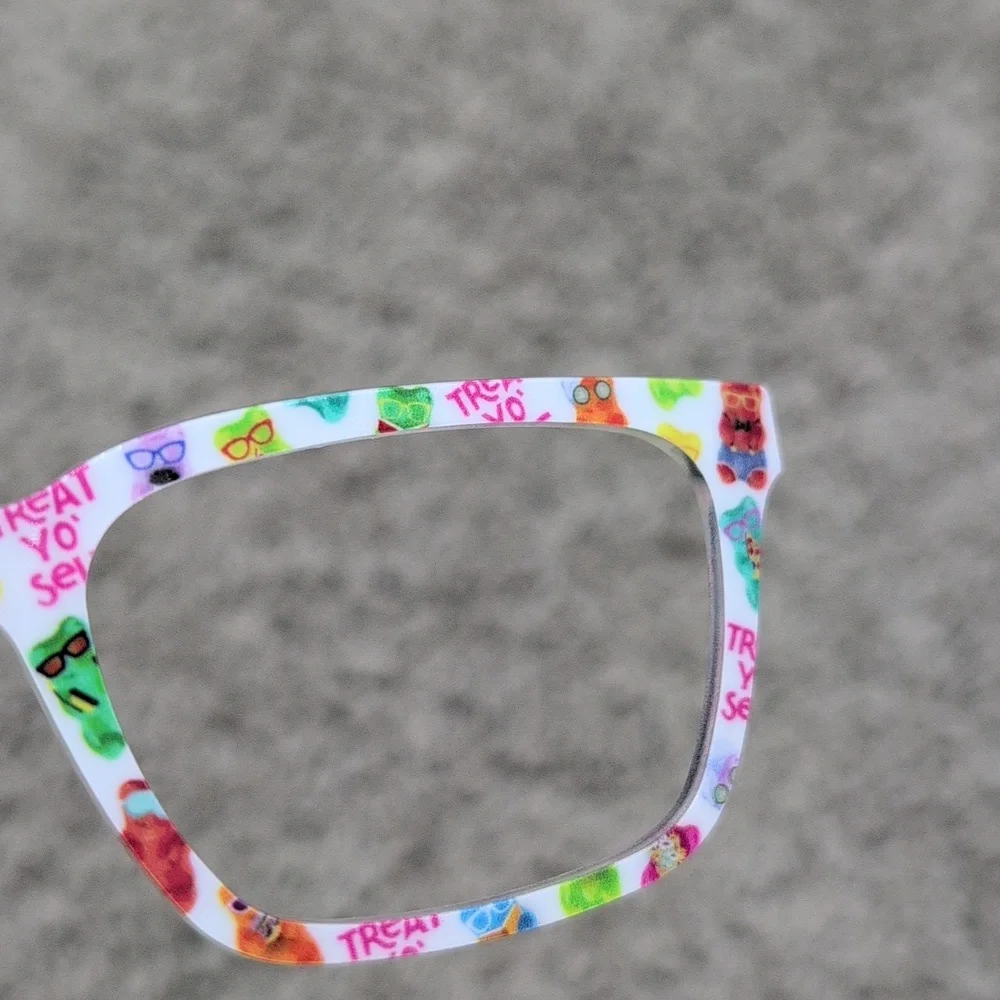NWOT Pair Eyewear LARKIN Magnetic Topper Treat Yo Self Gummy Bear Print - Picture 3 of 6